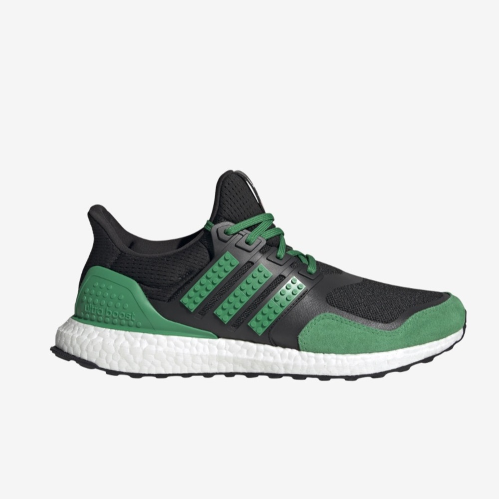 Men’s 9.5 Adidas Ultraboost DNA X LEGO® Shoes